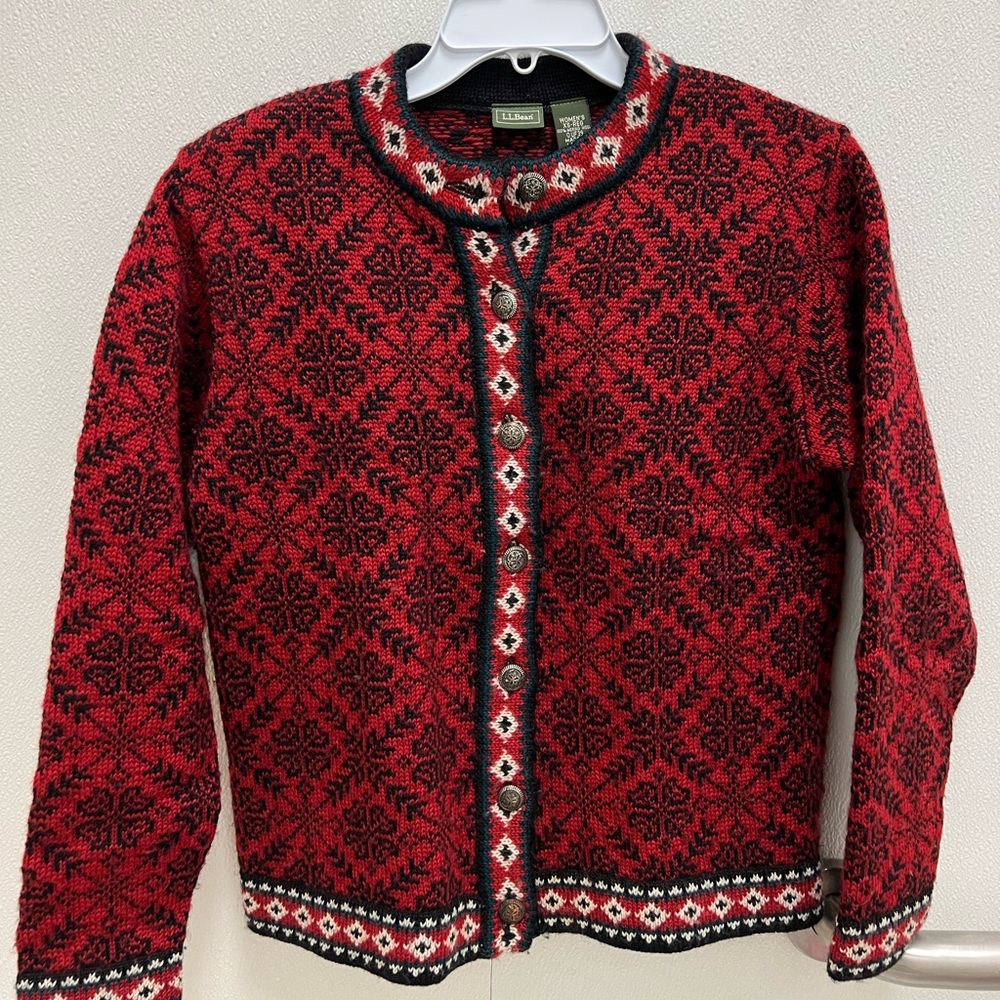 L.L Bean Womens Vintage Red Button Up Cardigan Sweater Sz XS Merino Lambs Wool